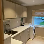 Apartment Centrally Located In Classic Townhouse Tromso