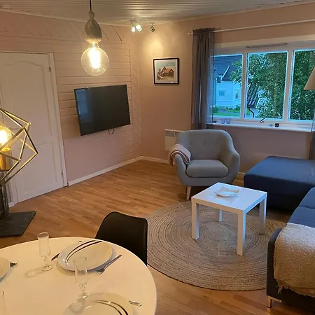 Appartamento Centrally Located In Classic Townhouse